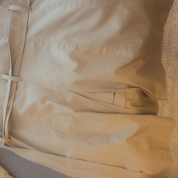 Beige trench coat - Picture 5 of 5